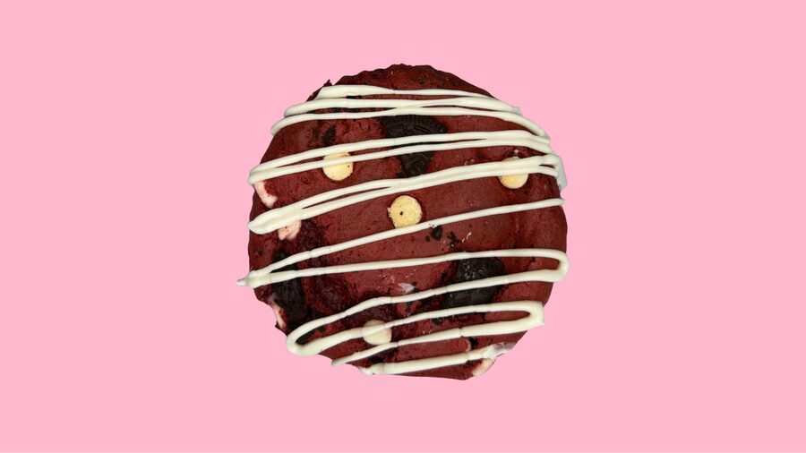 Red Velvet Oreo cookie